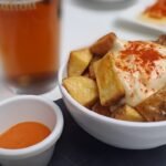 patatas bravas ottima per il tour di tapas a Valencia